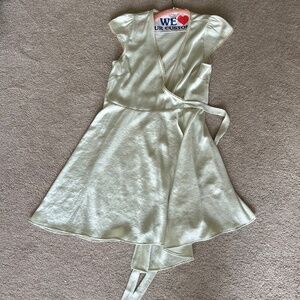 Aritzia Wilfred Medium Light Green Wrap Dress